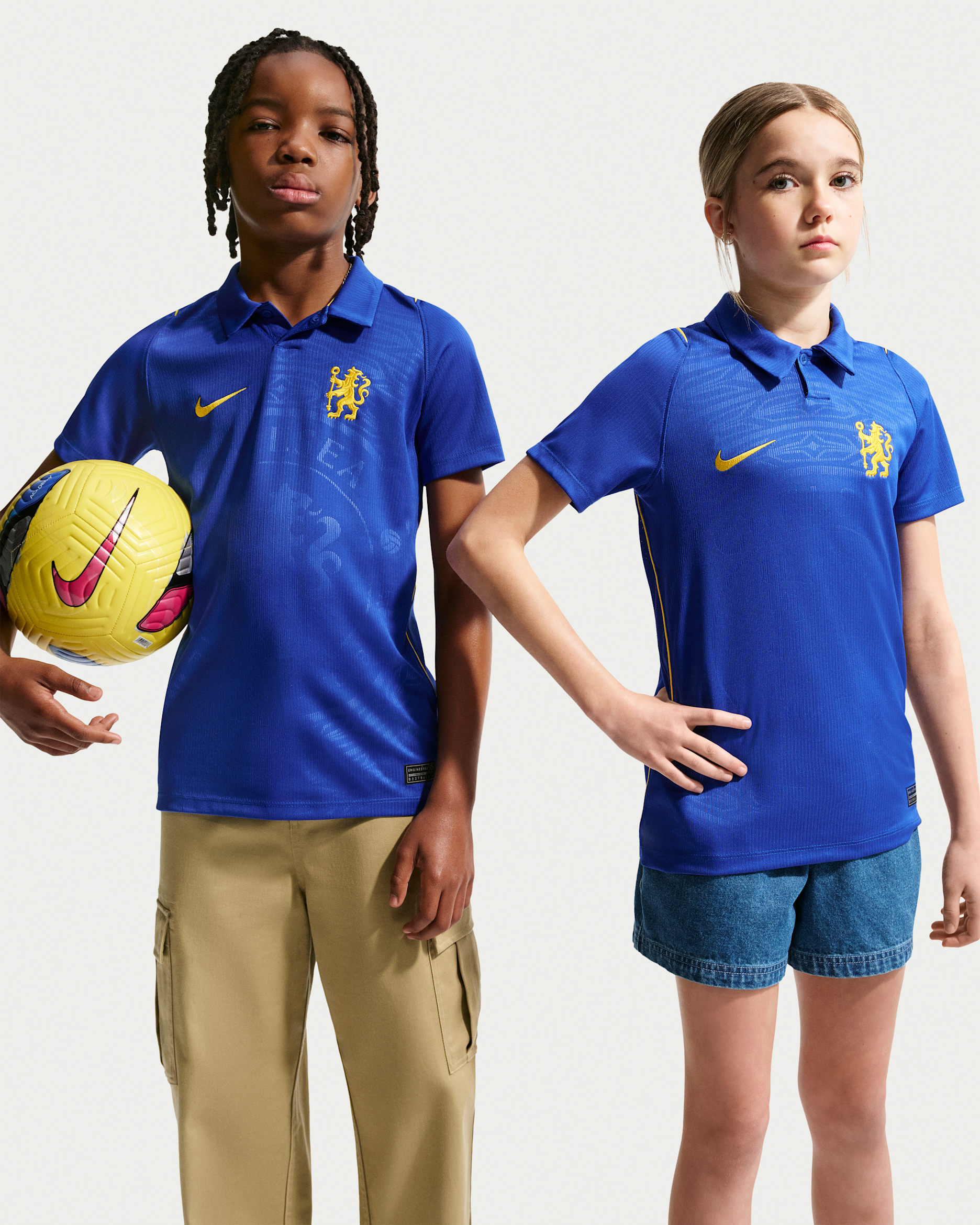 Chelsea FC 2026/27 Stadium Home Big Kids' Nike Dri-FIT Soccer